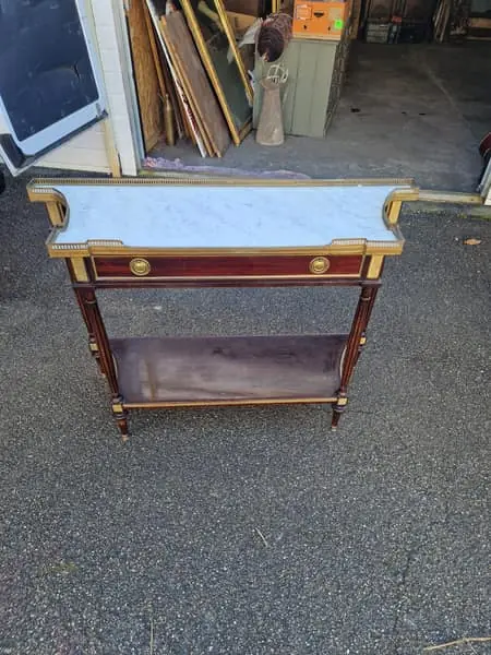 Console à dessus de marbre