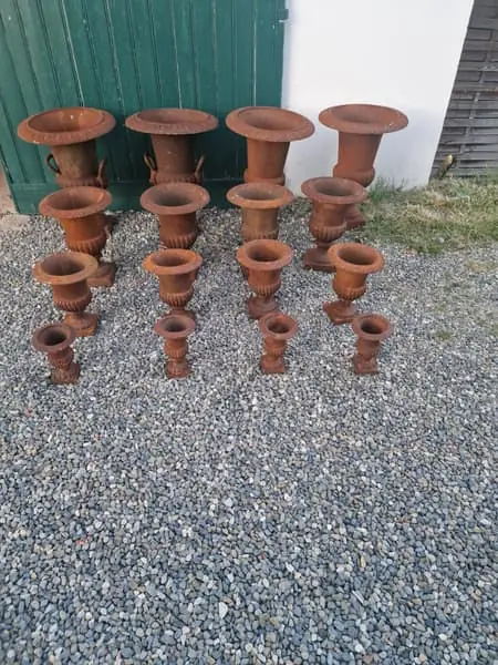 Ensemble de vasques de jardin en fonte